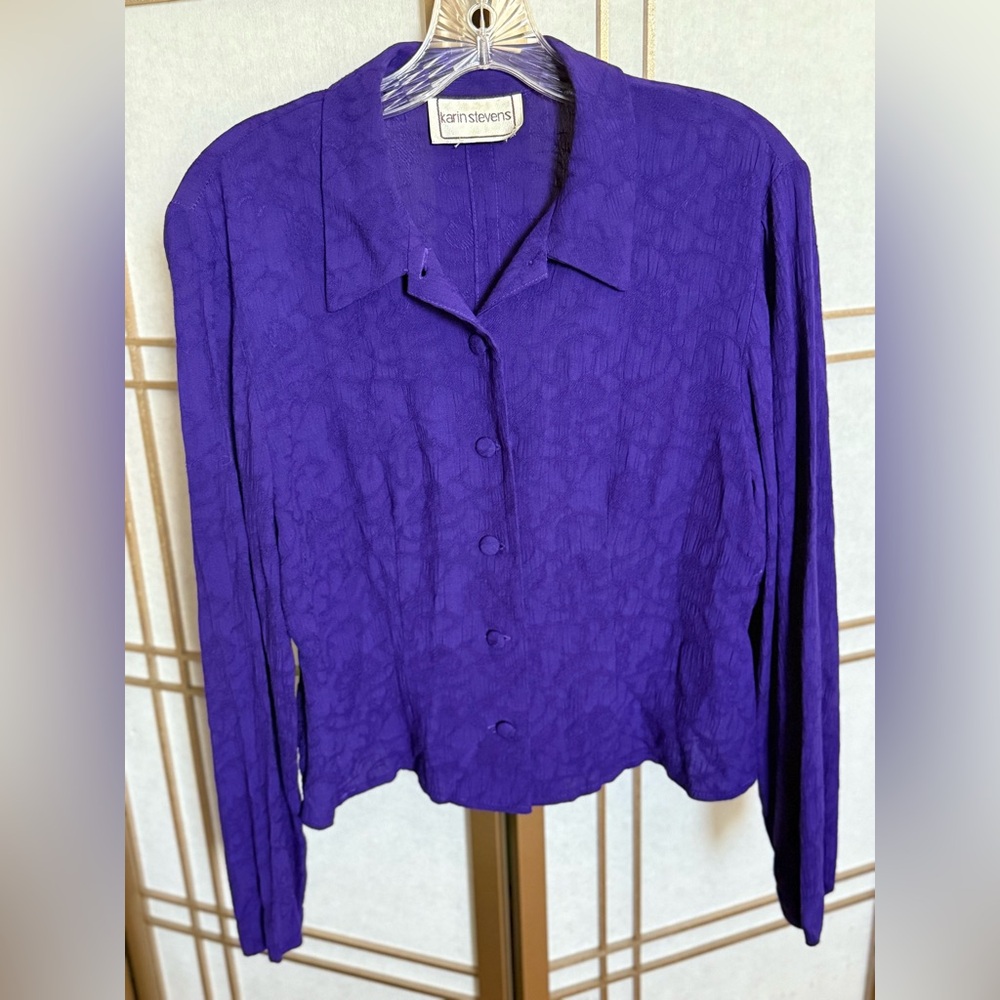 Vintage Karin Stevens Vibrant Purple Button Down Shirt - so cute & so rare! Sz M
